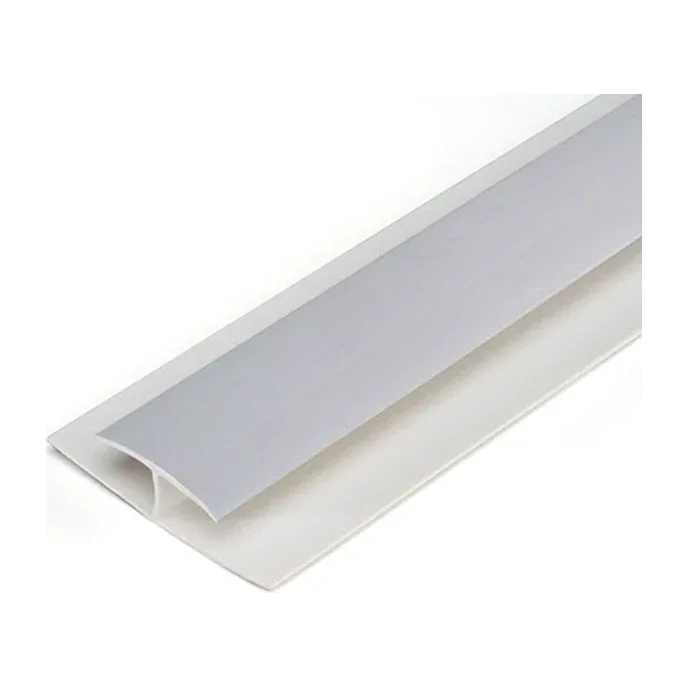 Unión p/tablilla Laminada Fresno Blanco 5.9m