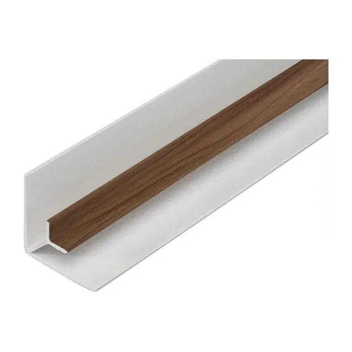 Angular Interno p/tablilla Laminada Avellana 5.9m